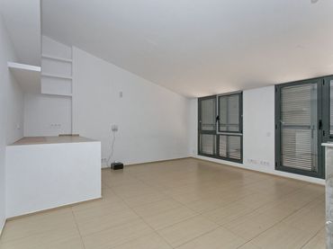 Appartamento con ascensore in vendita a C/ Milana