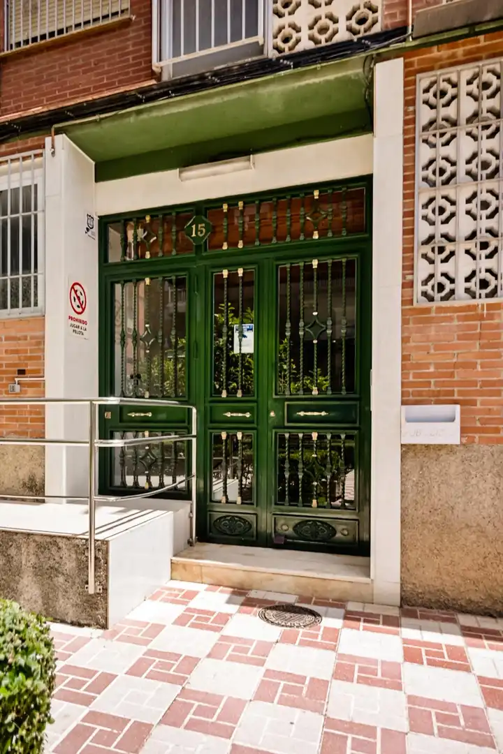 Flat for sale in Granada