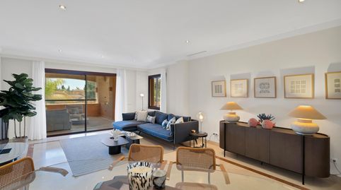 Foto 2 de Apartament en venda a Urbanización Gran Bahía de Marbella #fase 2, Por, Bahía de Marbella, Marbella