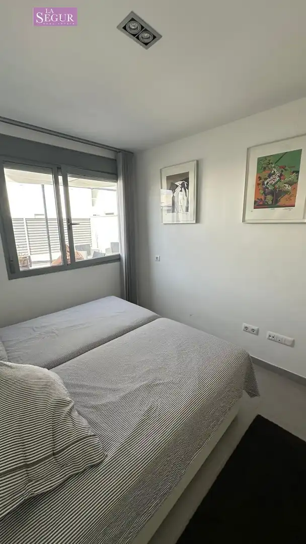 Dormitori de Planta baixa en venda en Conil de la Frontera amb Aire condicionat, Terrassa i Traster