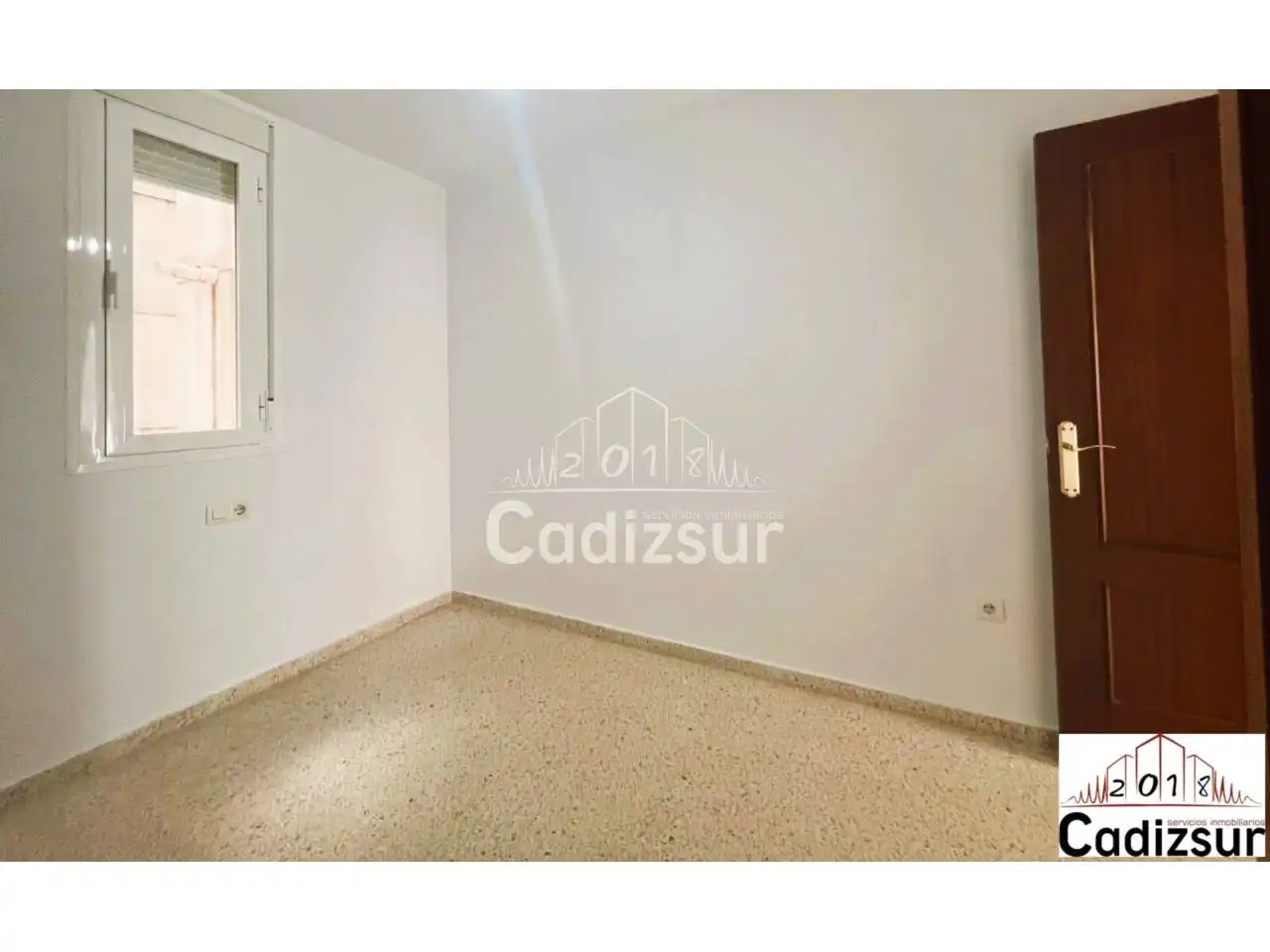 Habitación de Piso en venta en Cádiz