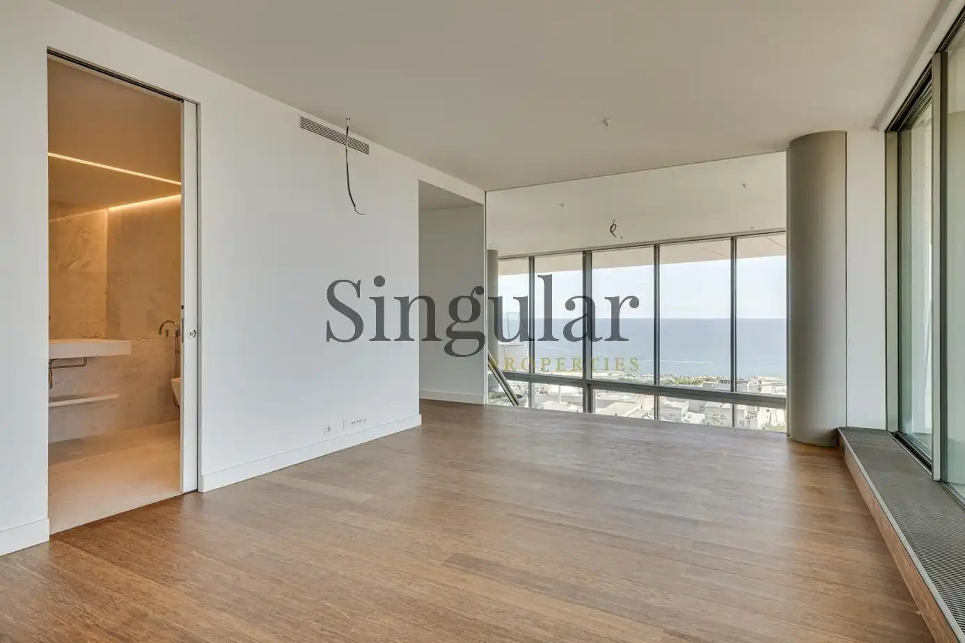 Sala d'estar de Dúplex en venda en Barcelona amb Calefacció, Parquet i Terrassa