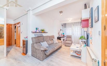 Living room of Flat for sale in Móstoles  with Heating and Storage room