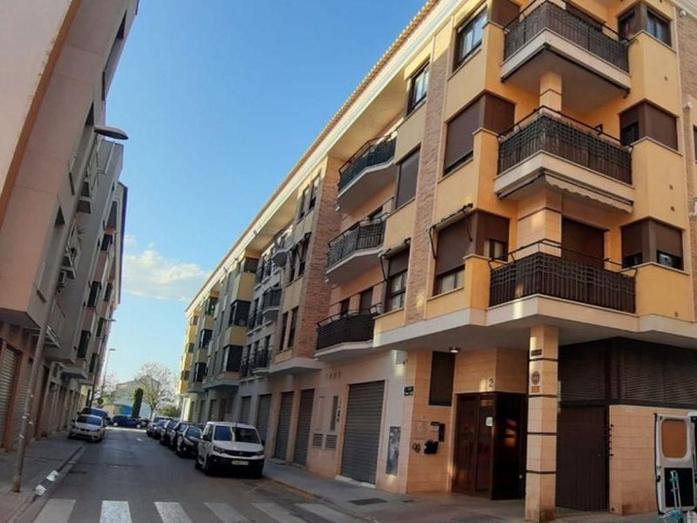 Exterior view of Duplex for sale in L'Eliana  with Air Conditioner