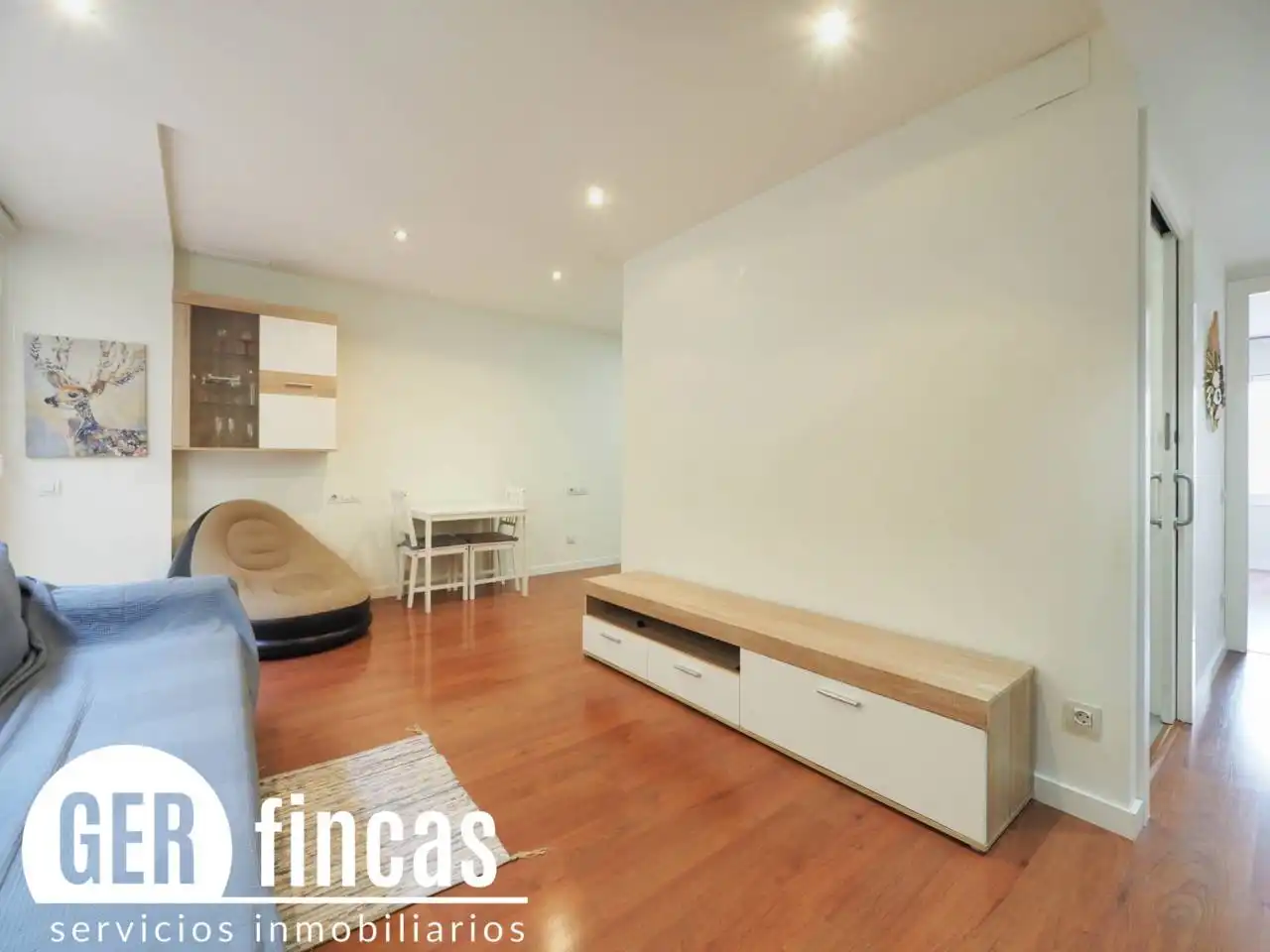 Flat with terrace for sale in Calle Sant Marc, imagen 4
