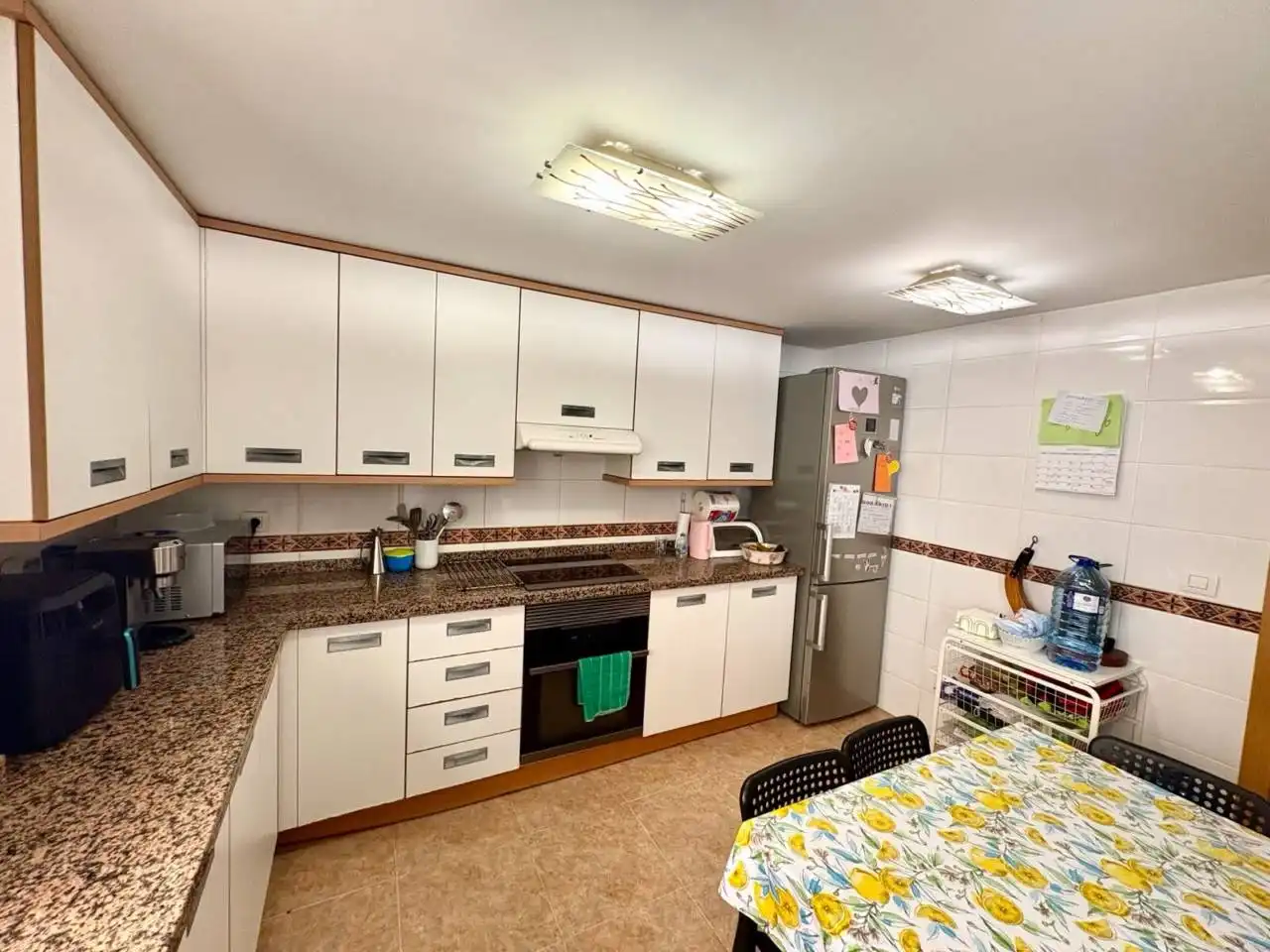 Cocina de Piso en venta en Alicante / Alacant con Aire acondicionado, Trastero y Balcón