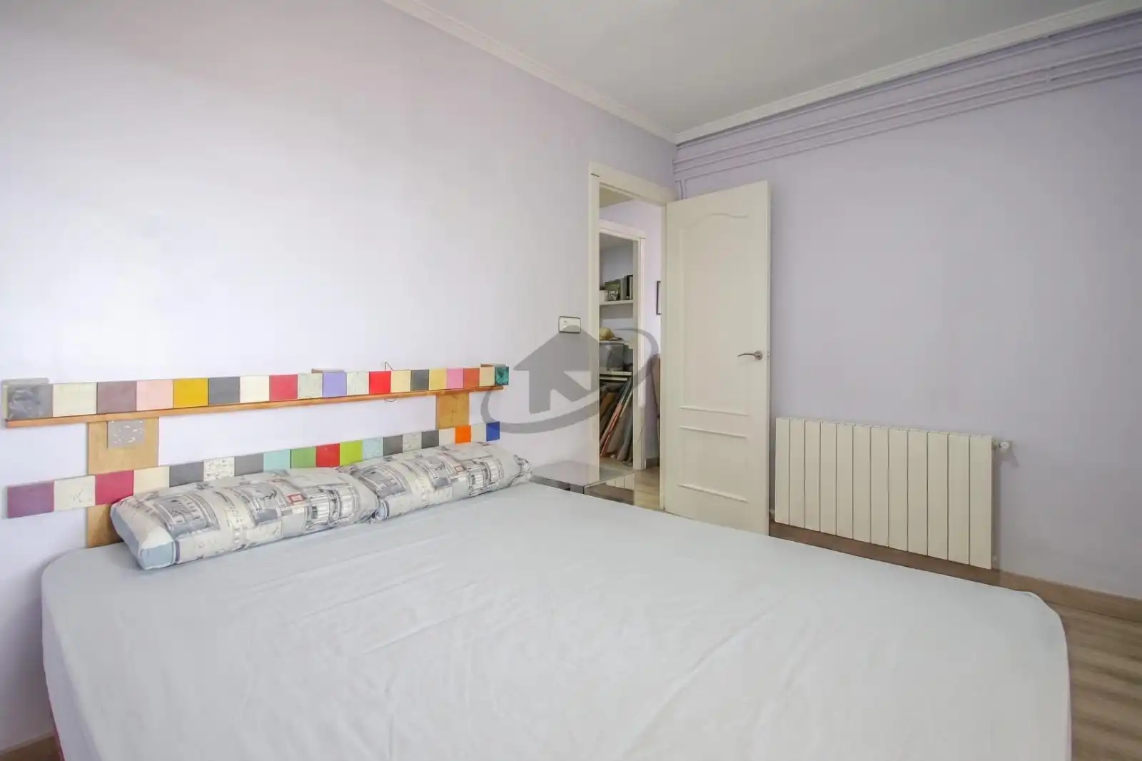 Dormitori de Àtic en venda en Barberà del Vallès amb Calefacció i Terrassa