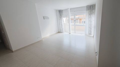 Foto 4 de Piso en venta en Calle Regàs, Sol i Padris - Sant Oleguer, Sabadell