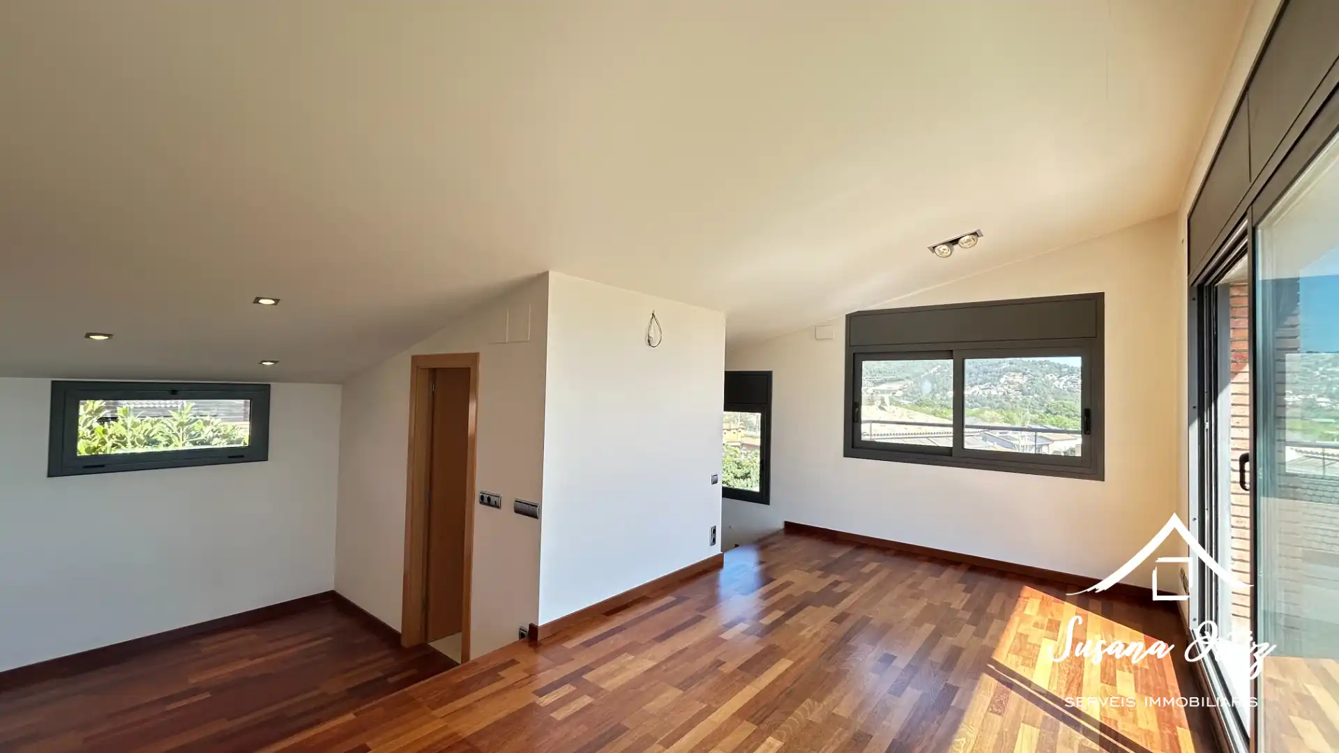 Habitación de Casa o chalet en venta en Abrera con Aire acondicionado, Calefacción y Jardín privado