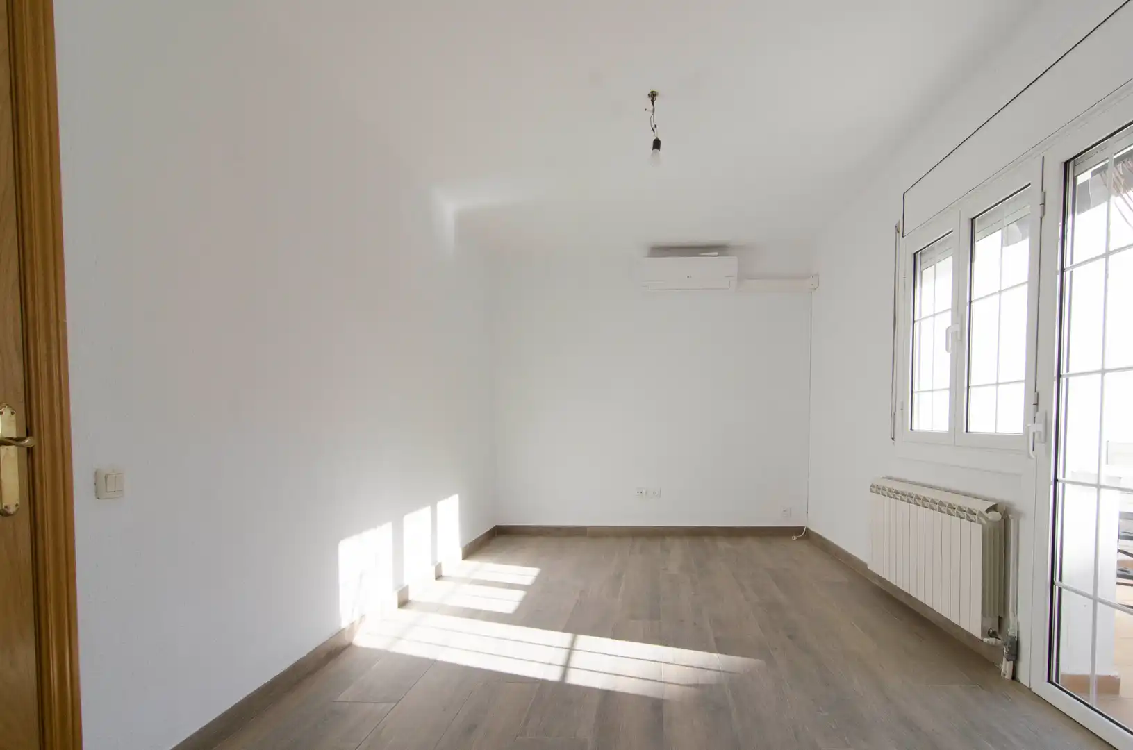 Bedroom of Houses for rent in Sant Fruitós de Bages  with Air Conditioner, Heating and Terrace
