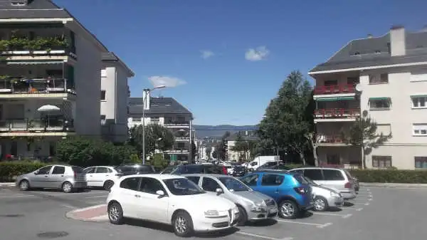 Pis en venda a CERCA (LA), Fontenebro - Altavista