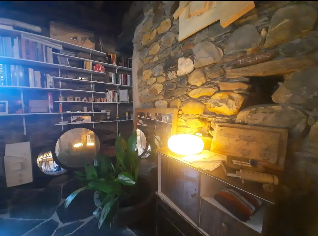 Living room of Country homes for sale in Cacabelos  with Furnished, Balcony and Internet