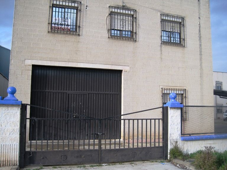 Vista exterior de Nau industrial en venda en  Córdoba Capital