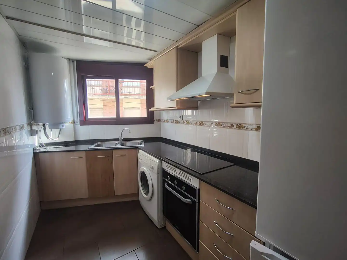 Cocina de Piso en venta en Sant Llorenç Savall, Barcelona