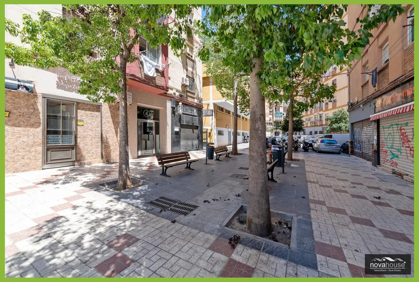 Vista exterior de Pis en venda en Málaga amb Aire condicionat