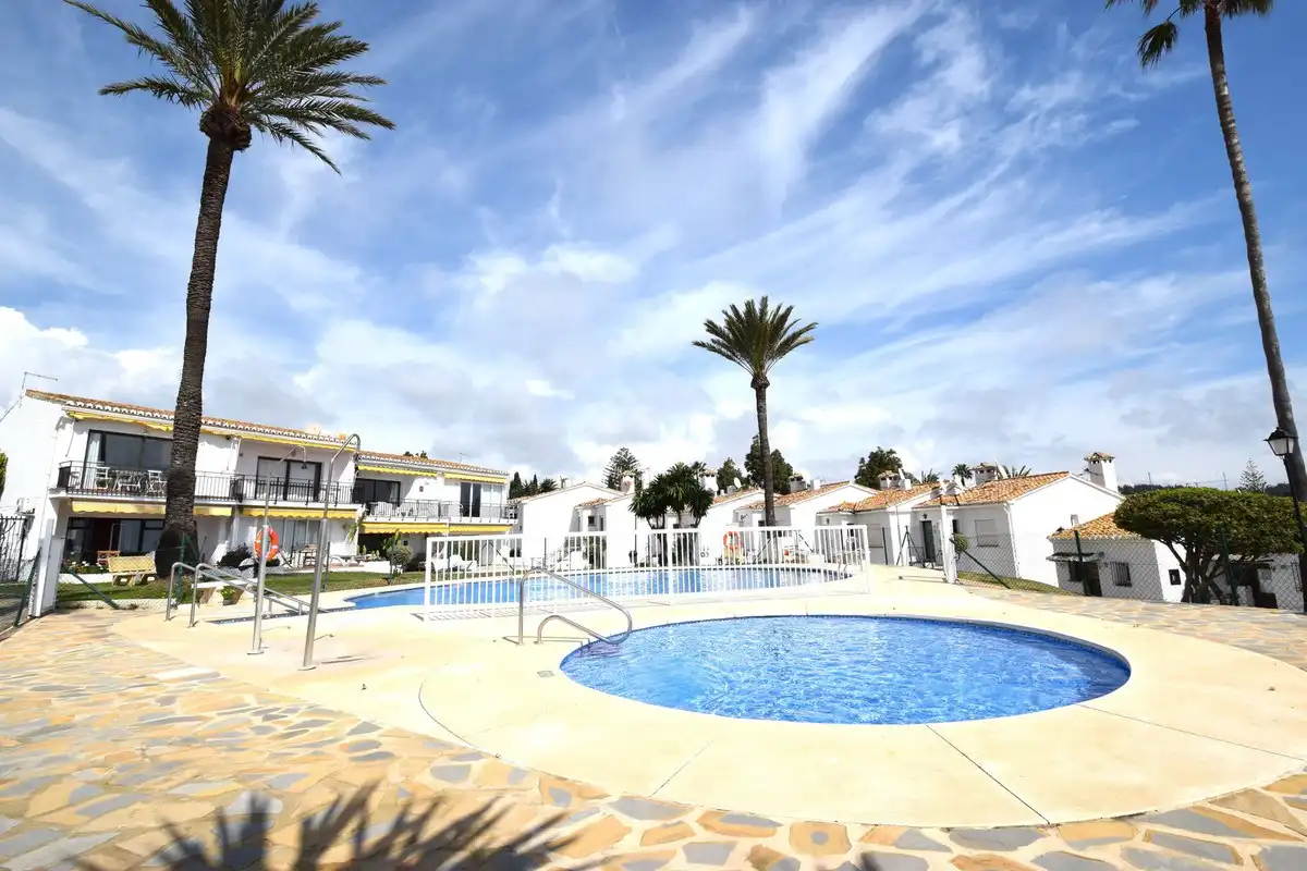 Piscina de Casa o chalet en venta en Mijas con Aire acondicionado, Calefacción y Jardín privado