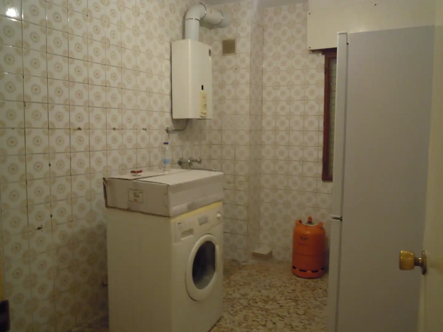 Badezimmer von Wohnung zum Verkauf in Ribatejada mit Heizung