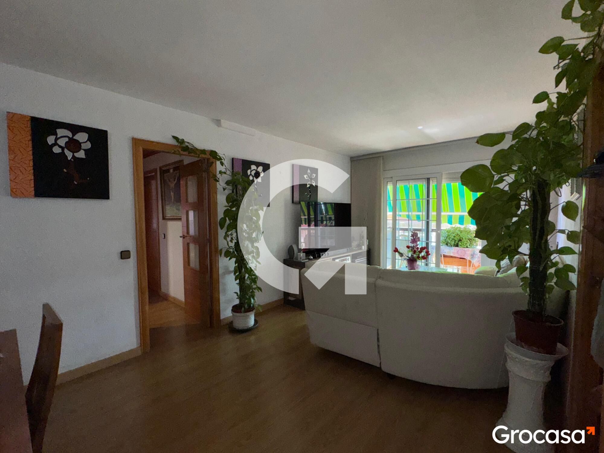 Sala d'estar de Pis en venda en El Prat de Llobregat amb Aire condicionat, Forn i Rentadora