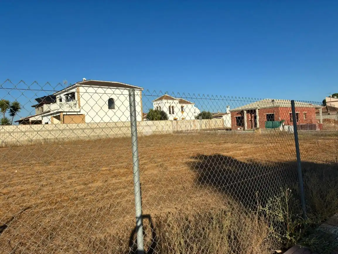 Terreno residenziale in vendita a Villamanrique de la Condesa, imagen 2