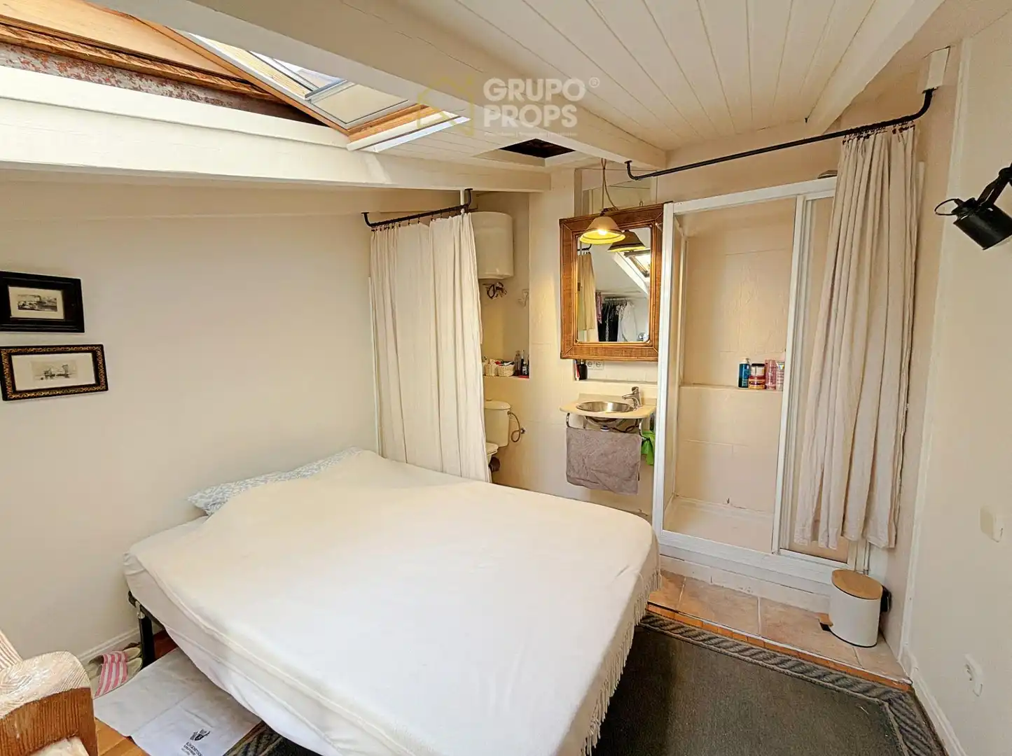 Habitación de Piso de alquiler en Madrid con Aire acondicionado, Calefacción y Amueblado