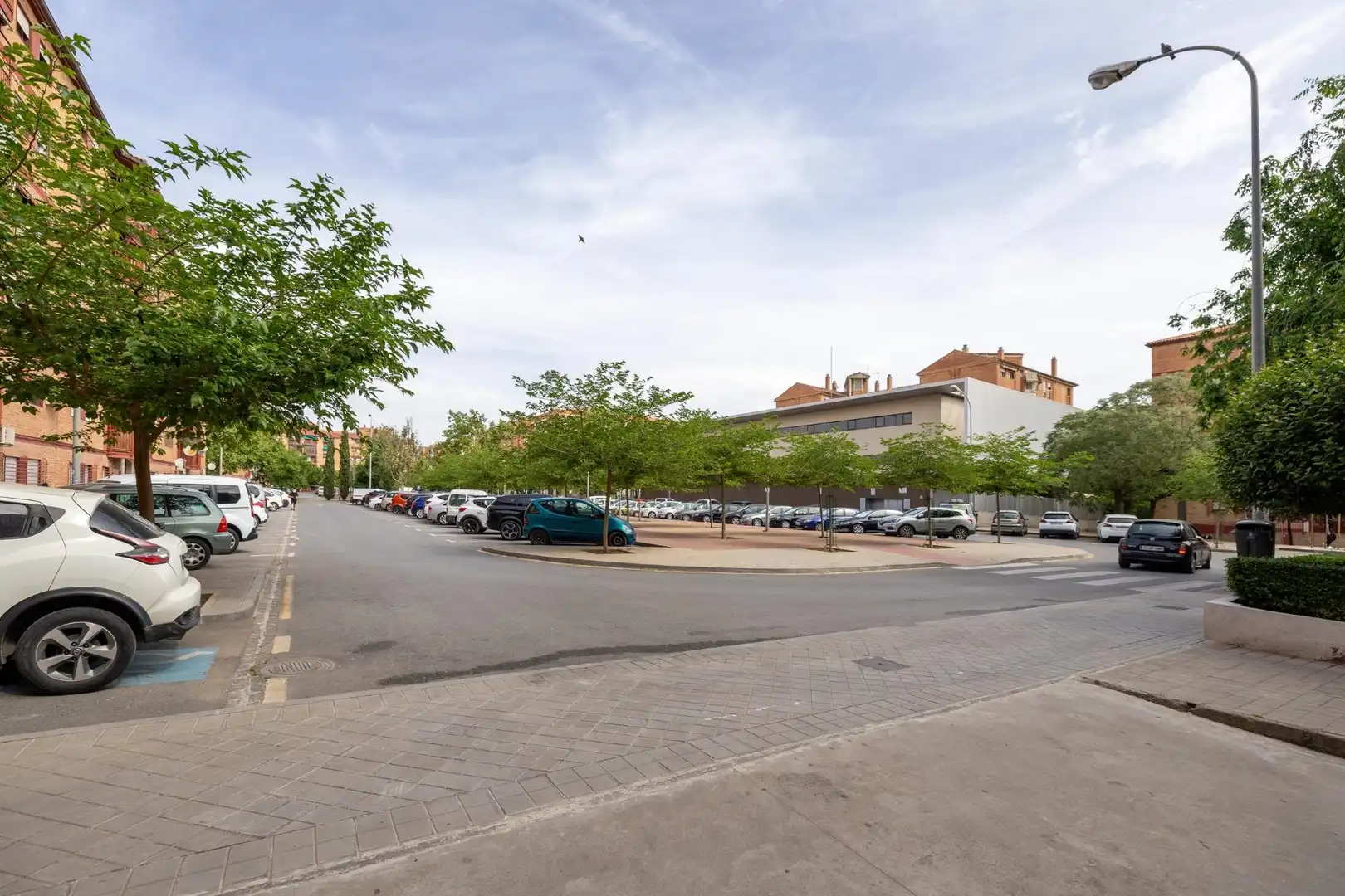 Parking of Flat for sale in Granada  with Air Conditioner, Heating and Furnished