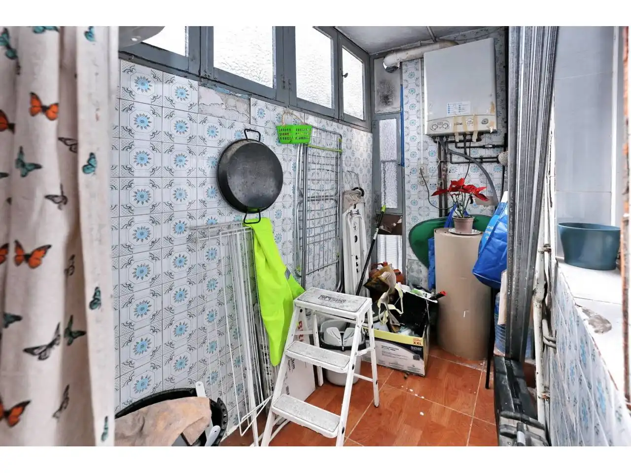 Cuina de Pis en venda en Barcelona amb Calefacció