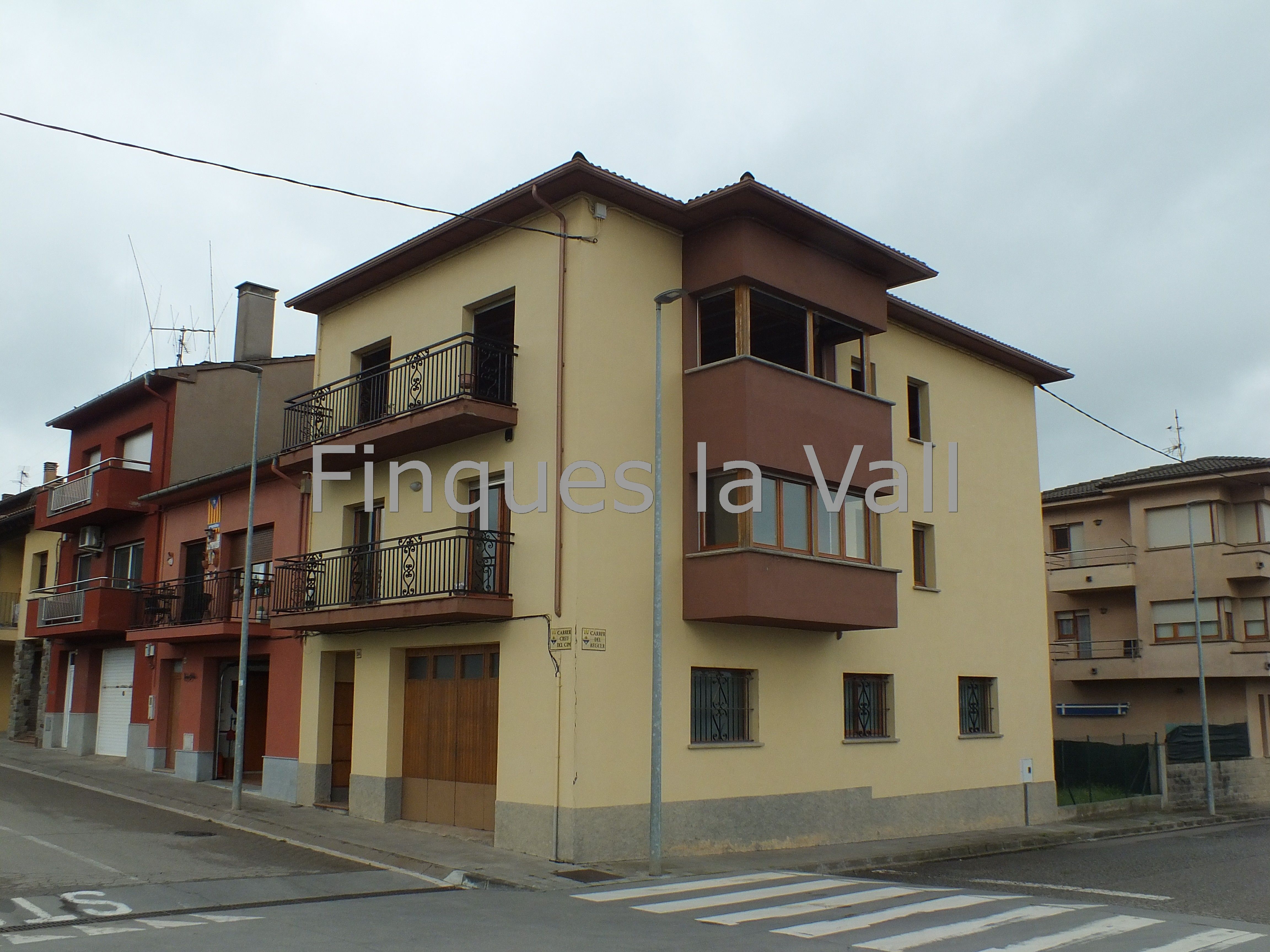 Casa adosada en venda a Santa Eugènia de Berga