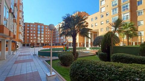 Photo 4 of Flat to rent in Calle de Ladera de Los Almendros, Valdebernardo - Valderribas, Madrid