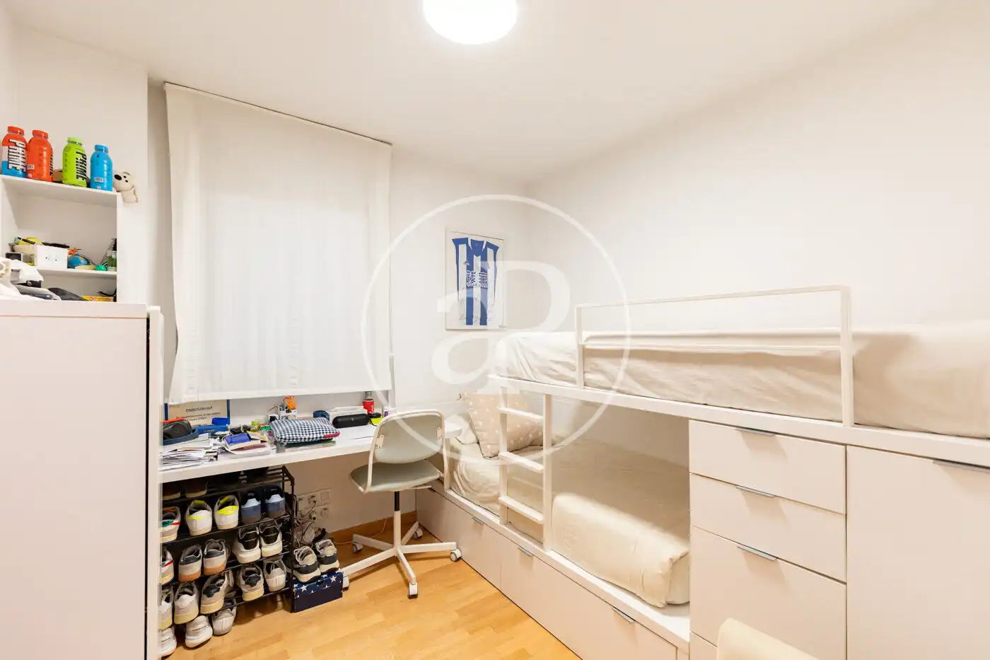 Flat for sale in Barcelona  with Air Conditioner, Heating and Terrace