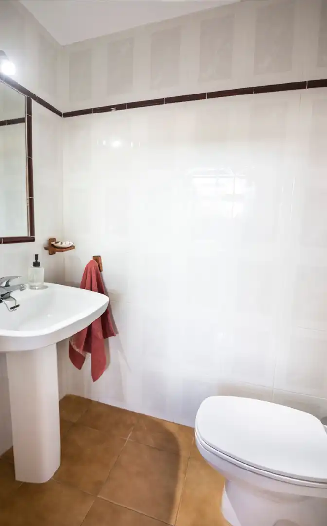 Baño de Casa o chalet de alquiler en Chiclana de la Frontera con Piscina y Amueblado