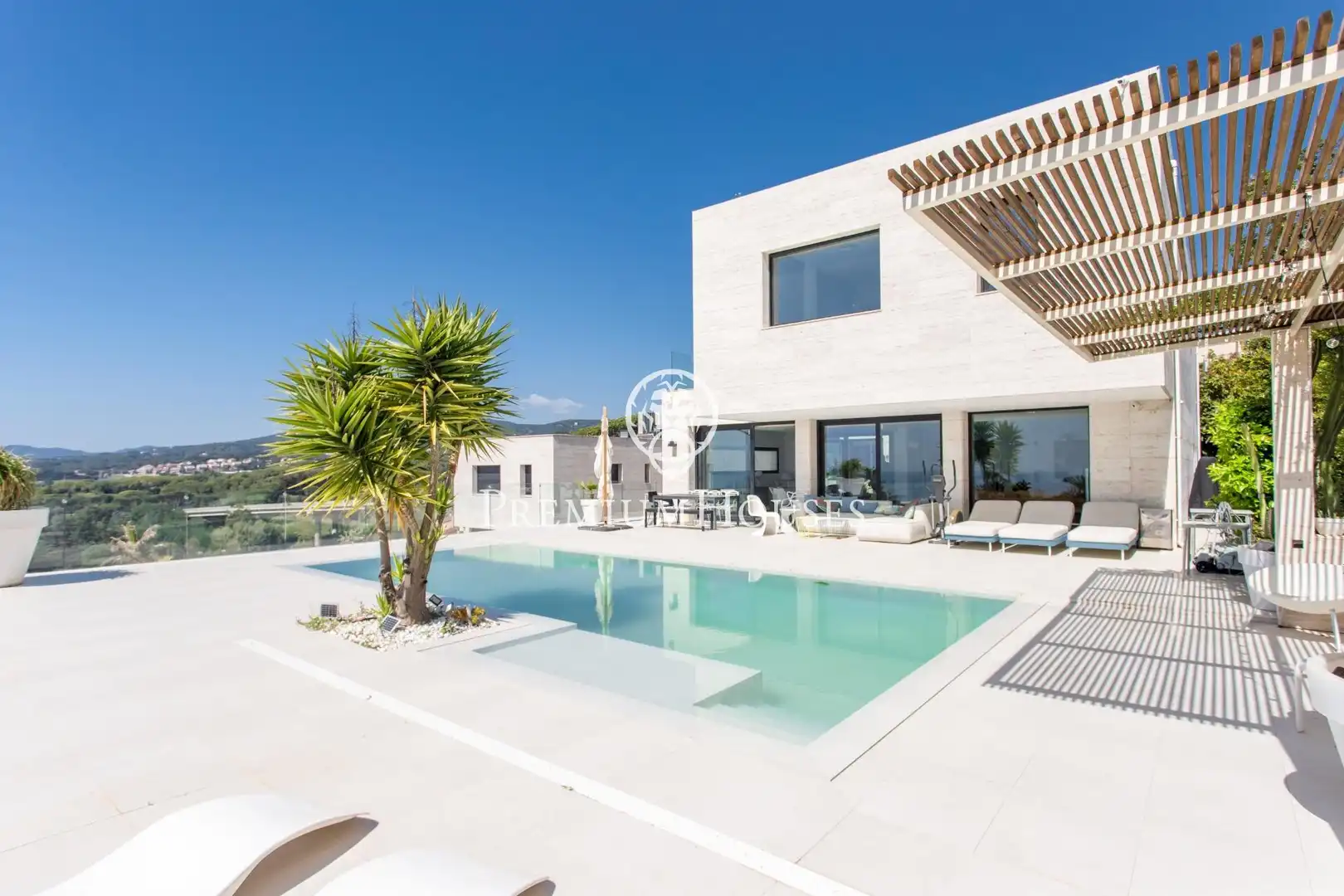 Casa con terraza en venta en Montalnou - Milans del Bosc, imagen 6