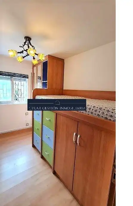 Habitación de Casa o chalet en venta en Villares de la Reina con Calefacción, Amueblado y Horno
