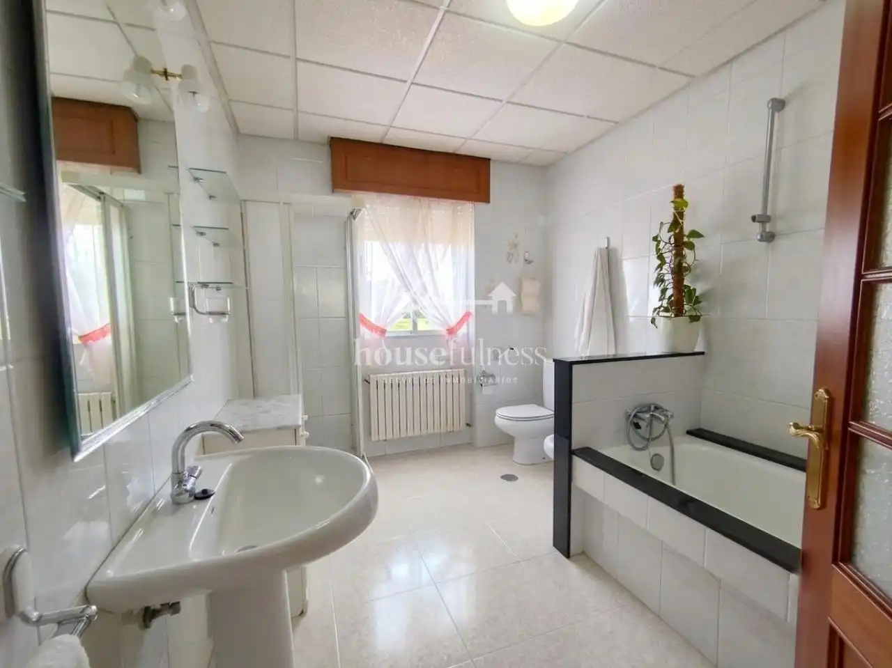 Casa amb terrassa en venda a Sedes - Pedroso - Doso, imagen 3