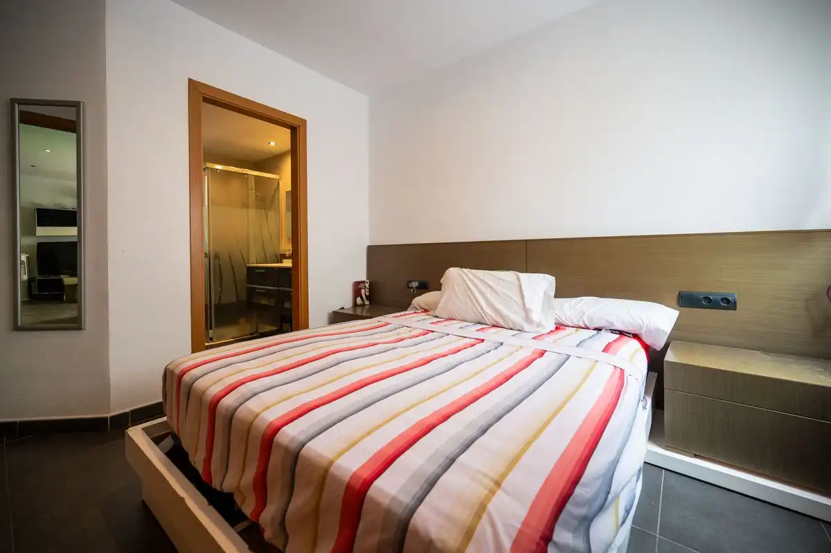 Dormitori de Pis en venda en Santa Eulària des Riu amb Aire condicionat, Calefacció i Terrassa