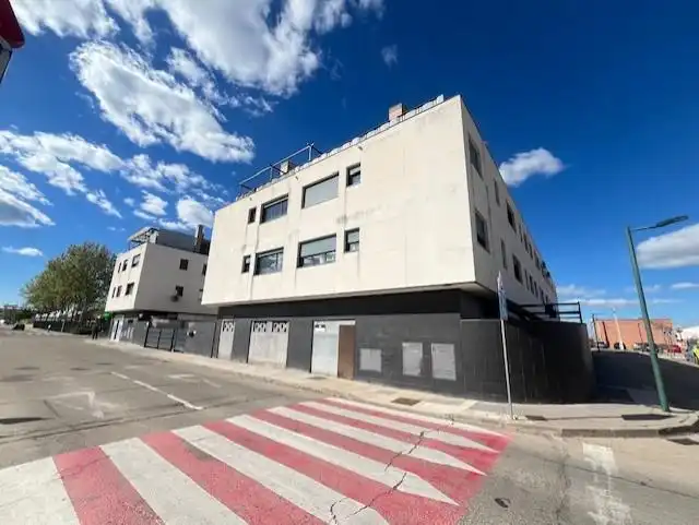 Exterior view of Flat for sale in Marchamalo  with Air Conditioner, Heating and Furnished