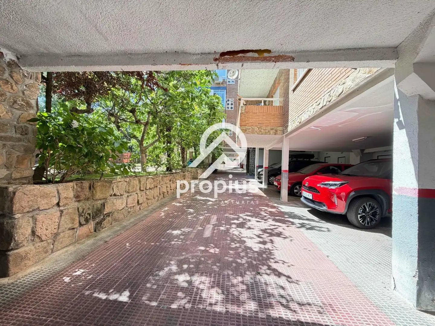 Parking de Piso en venta en Hoyo de Manzanares con Calefacción, Parquet y Terraza