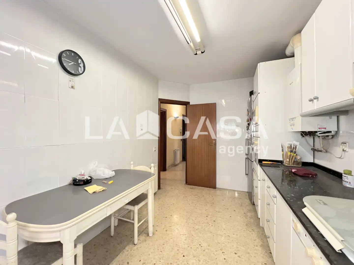 Flat for sale in Santa Coloma de Gramenet  with Balcony