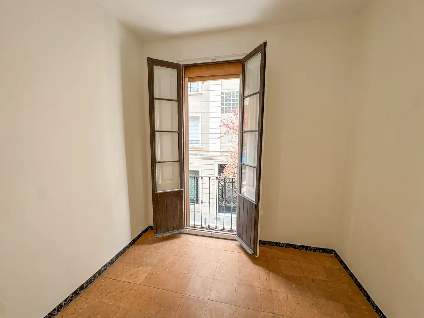 Bedroom of Flat for sale in Barcelona  with Terrace and Balcony