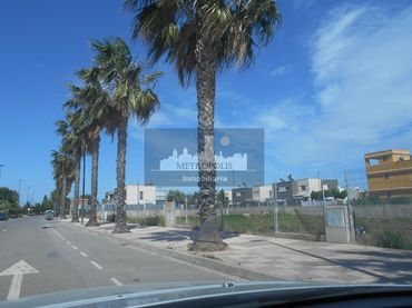 Terrenys i solars en venda a Calle Menorca