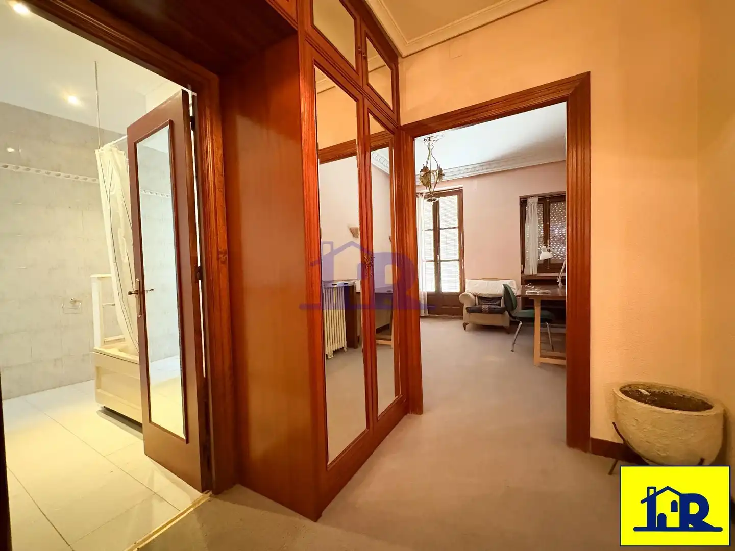 Piso en venta en Cuenca con Calefacción y Terraza
