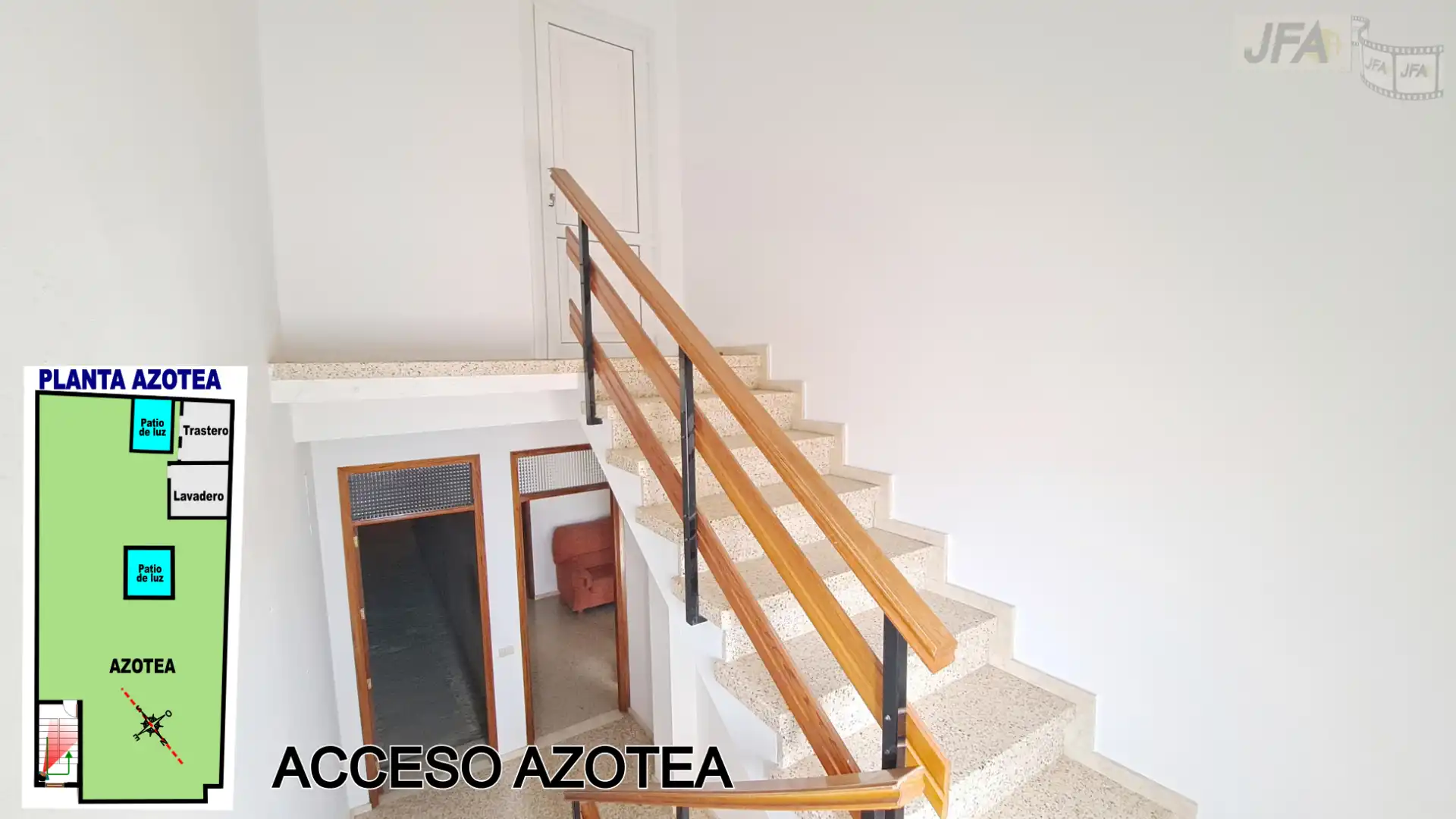 Casa adosada en venta en Agüimes con Terraza, Trastero y Balcón
