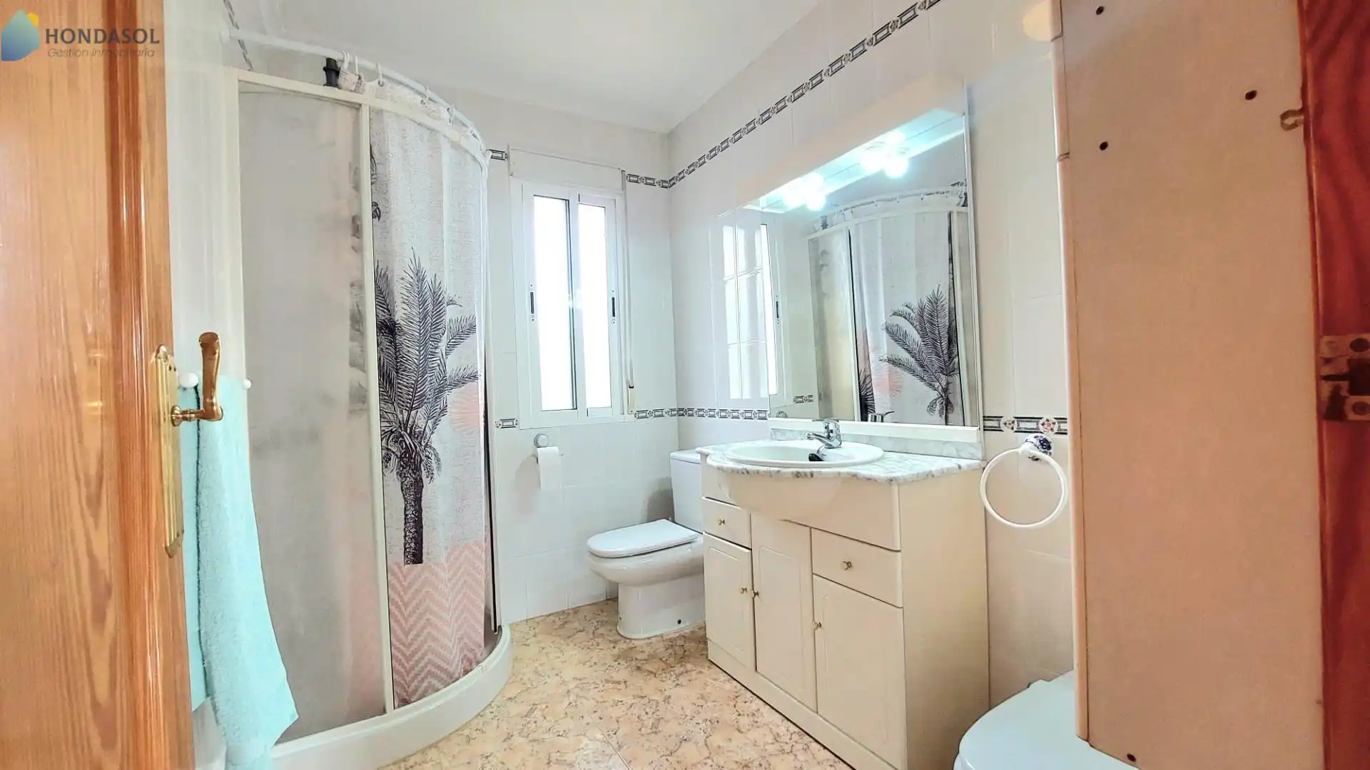 Bathroom of Houses for sale in Cartagena  with Private garden, Terrace and Swimming Pool