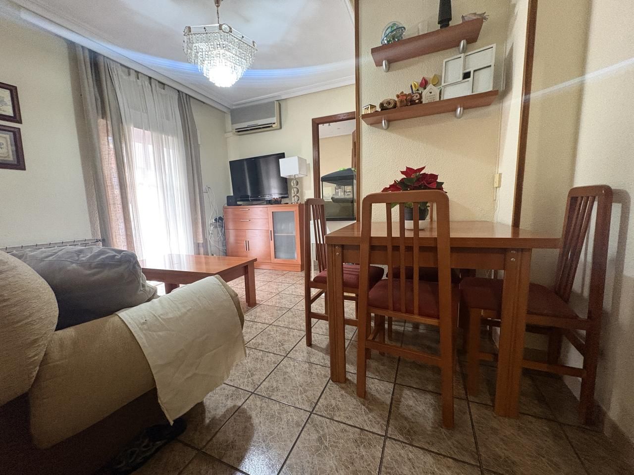 Sala d'estar de Pis en venda en  Madrid Capital amb Aire condicionat, Calefacció i Terrassa