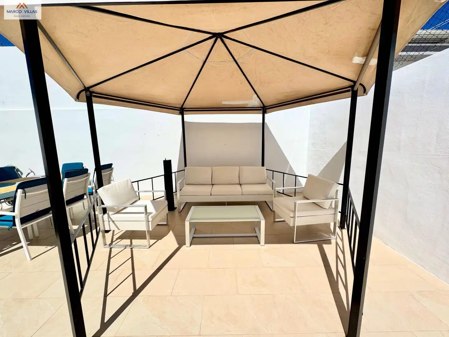 Terrassa de Casa o xalet en venda en San Fulgencio amb Aire condicionat, Jardí privat i Piscina