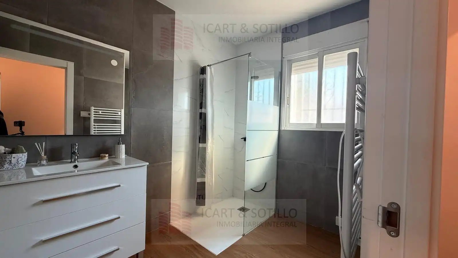 Bathroom of Houses for sale in Vinaròs  with Air Conditioner, Heating and Private garden