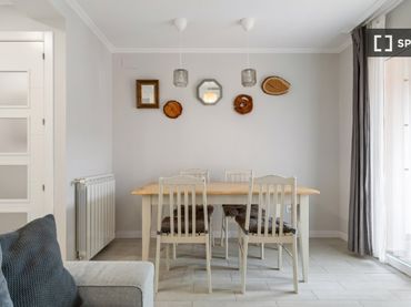 Flat with balcony to rent in Latina