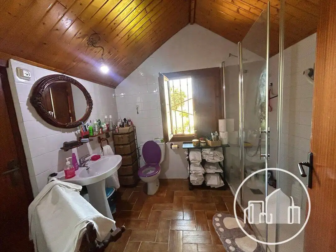 Bany de Casa o xalet en venda en Pedroso amb Calefacció