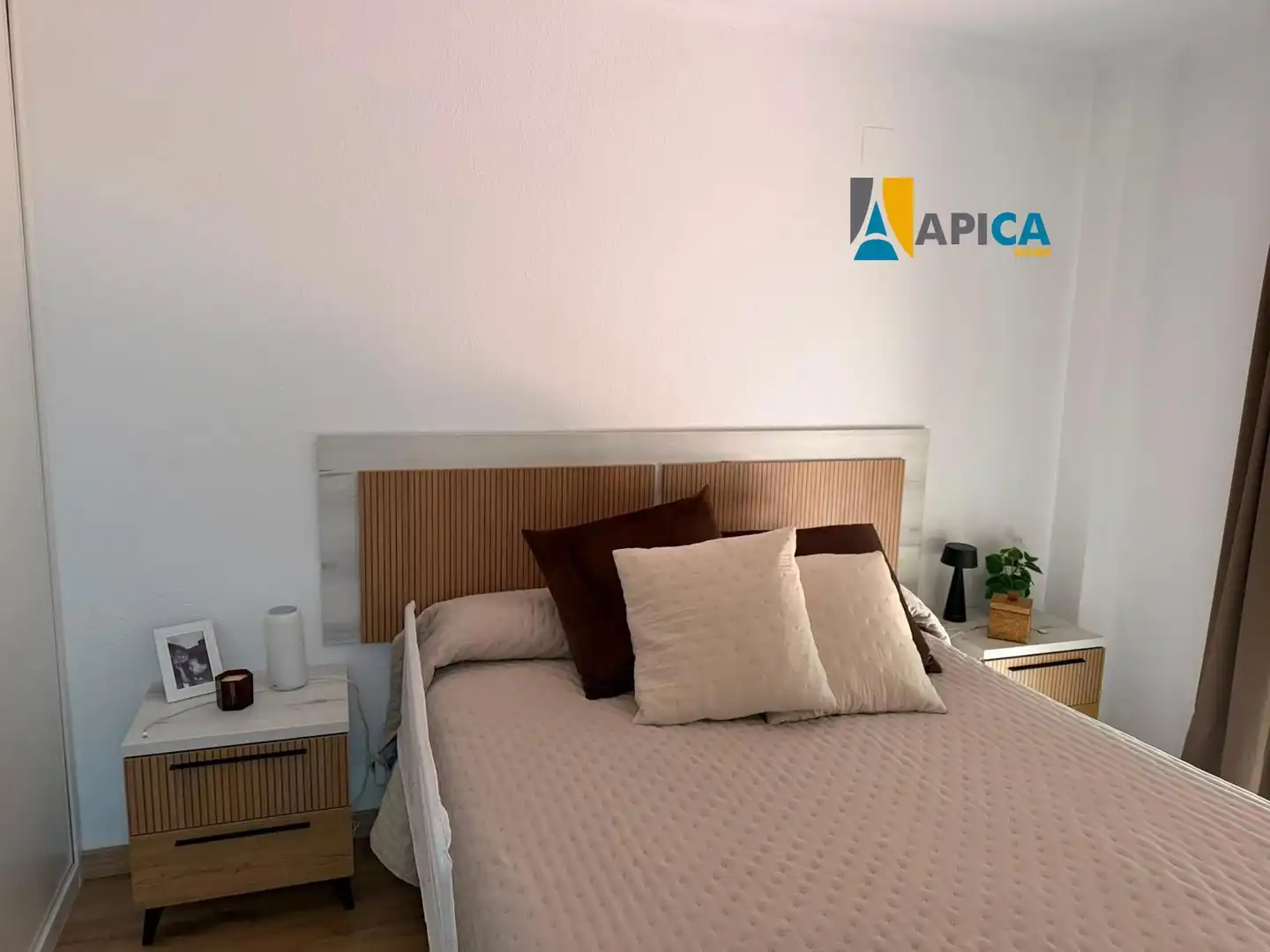 Habitación de Casa adosada en venta en Chiclana de la Frontera con Terraza, Piscina y Piscina comunitaria