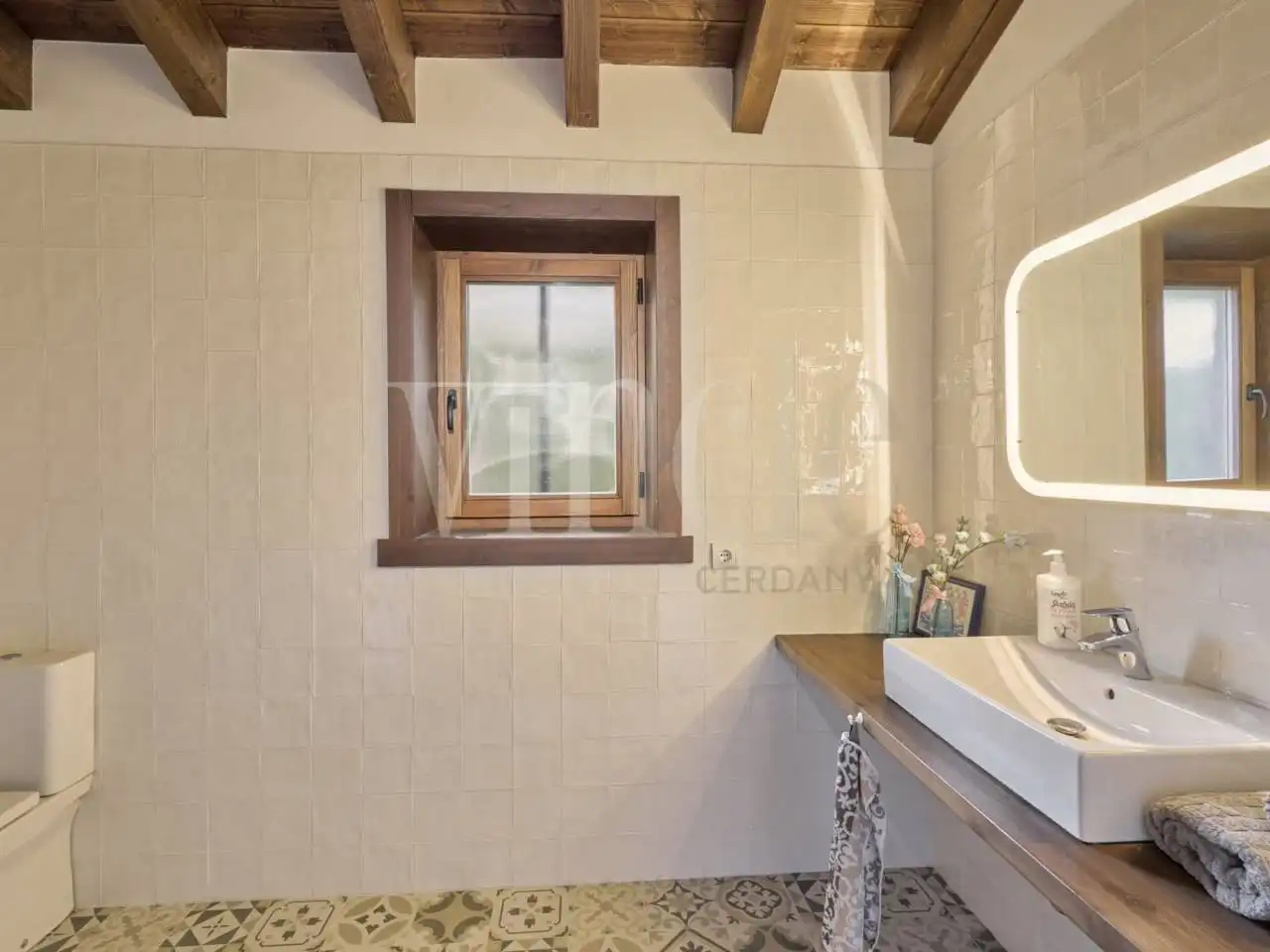 Baño de Casa o chalet en venta en Bolvir con Calefacción, Jardín privado y Parquet