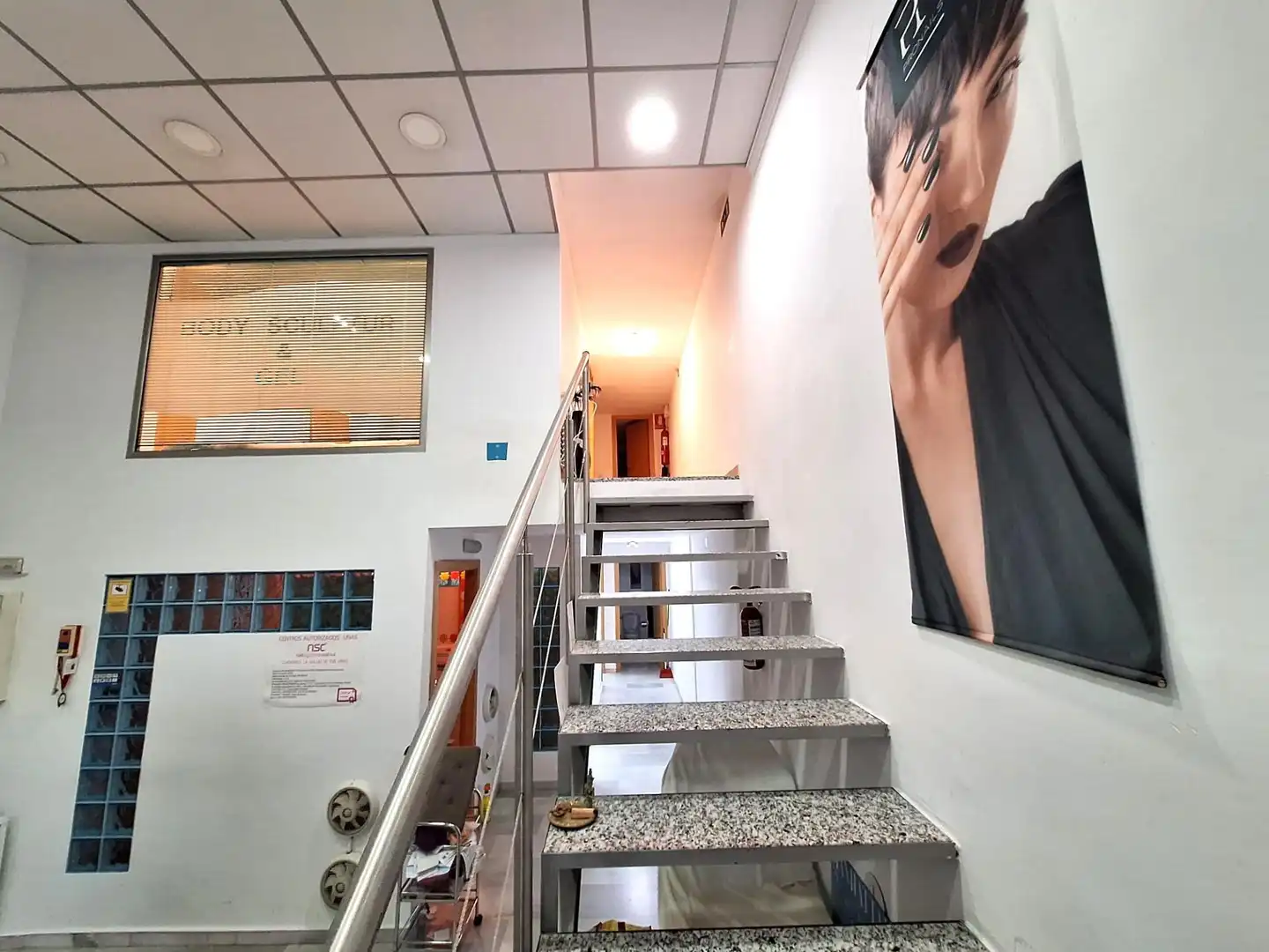 Local commercial à vendre à Tavernes de la Valldigna, imagen 11